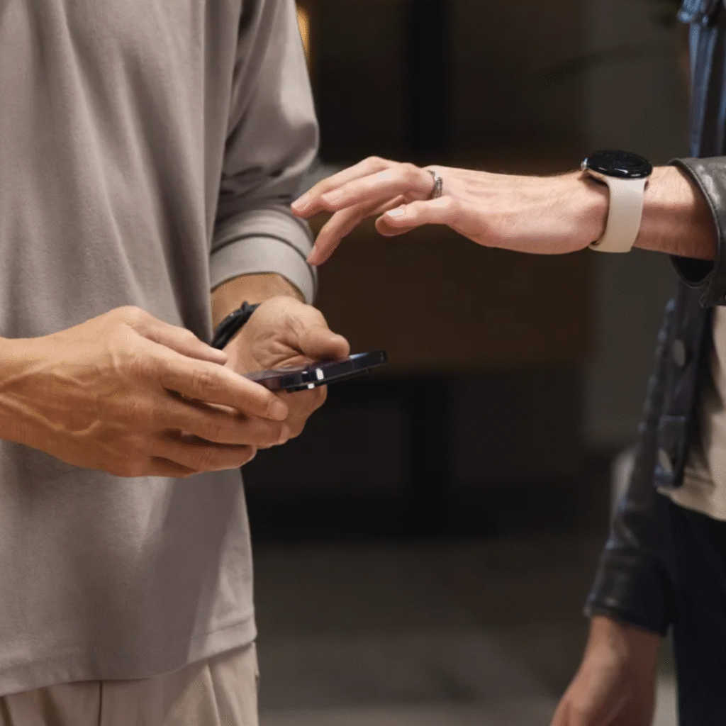 Close-up of Pixel Watch and Pixel phone used together to analyse athletic performance”
Title: “Pixel Watch and AI integration in Google Performance Advisor campaign